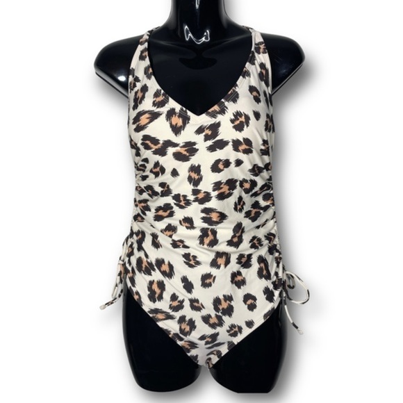 NWT Kona Sol Sz S Cream Leopard Print One Piece Cinched Medium Coverage Swimsuit - Picture 3 of 15